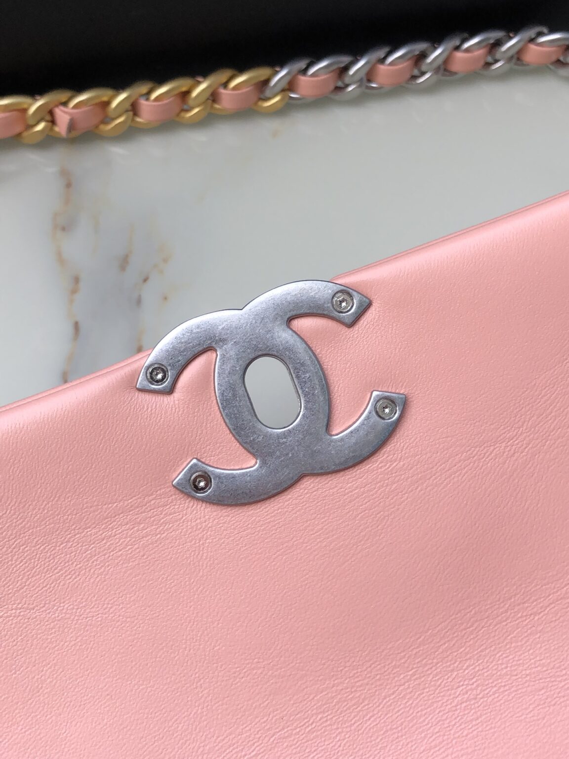 Chanel 19 medium 1161 - 画像 (6)