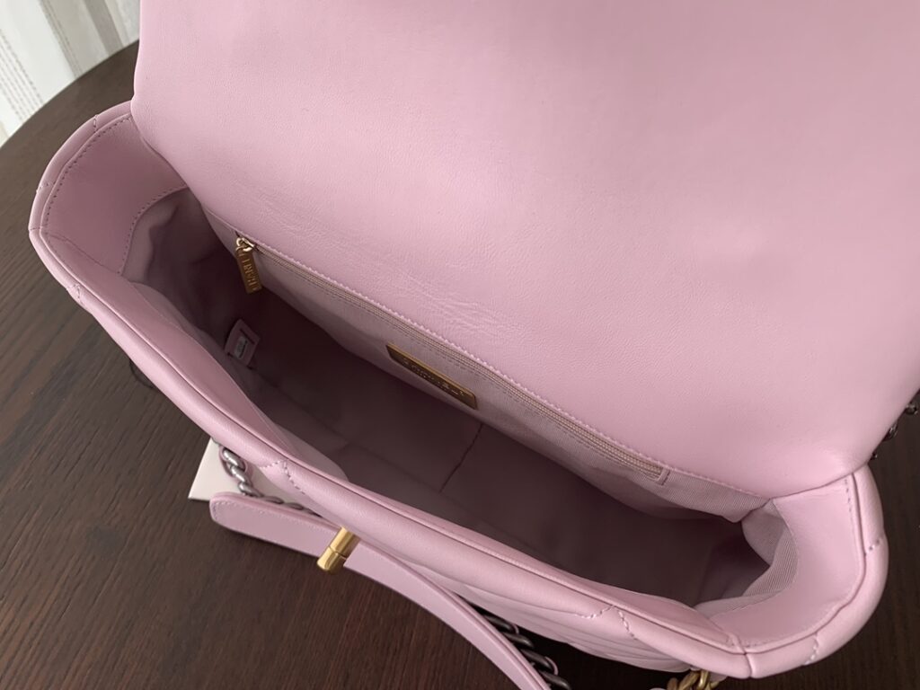 Chanel 19 medium 1161 - 画像 (7)