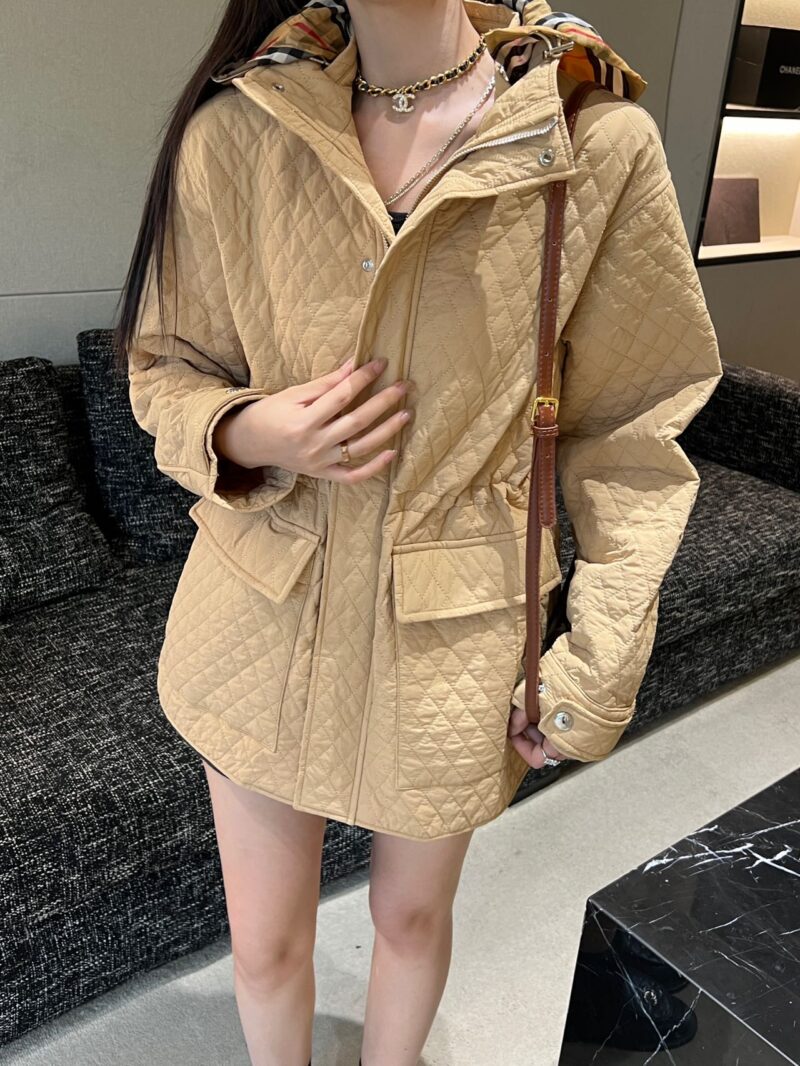 BURBERRY ダウンジャケット SS96785 - 画像 (5)