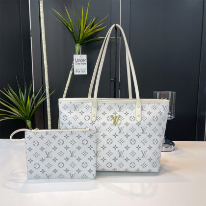 LV LOUIS VUITTONバッグ 26 SS105006