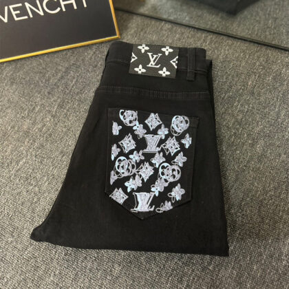 LV Louis Vuitton刺繡入りのトレンディジーンズ 03 SS102437