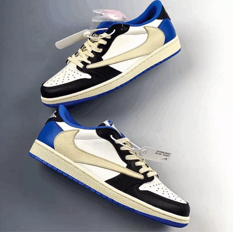トラビススコットxナイキエアジョーダン1 ローカット「ミリタリーブルー」Travis Scott x Nike Air Jordan 1 Low "MILITARY BLUE'' - 画像 (4)