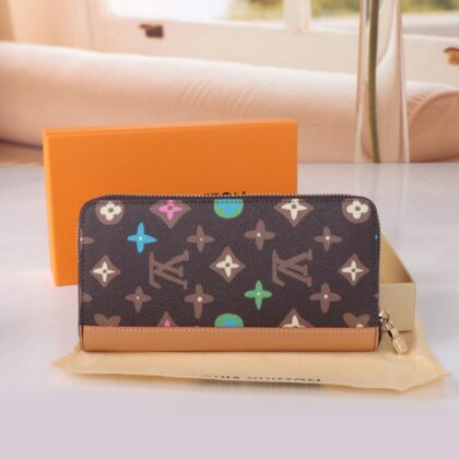 LV Louis Vuitton 新作財布です 34 zm 95521