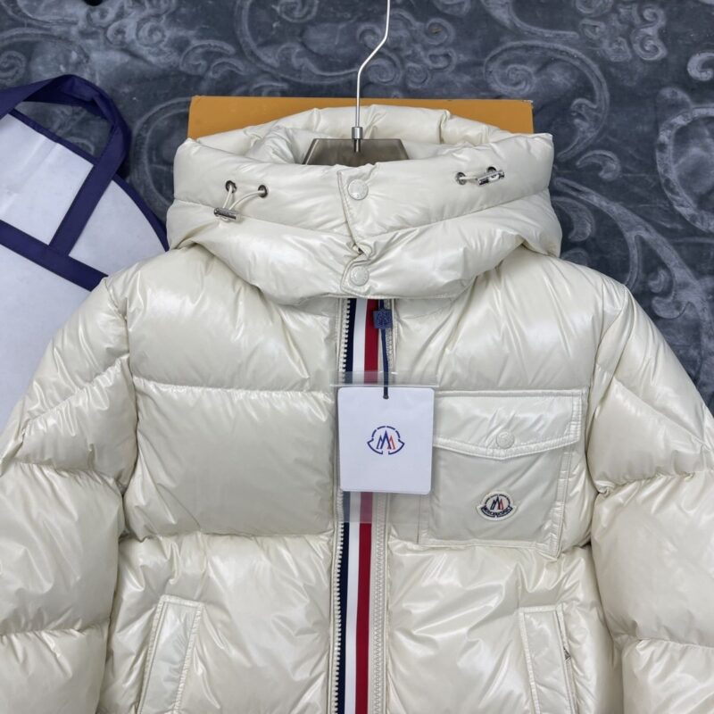 MONCLERウンジャケット SS96434 - 画像 (6)