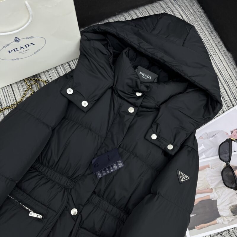 PRADA ダウンジャケット SS96785 - 画像 (2)