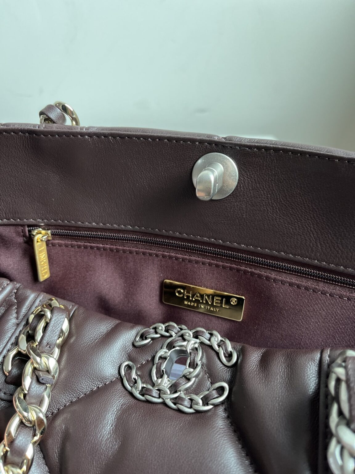 CHANEL 19 SHOPPING BAG 3360 - 画像 (6)