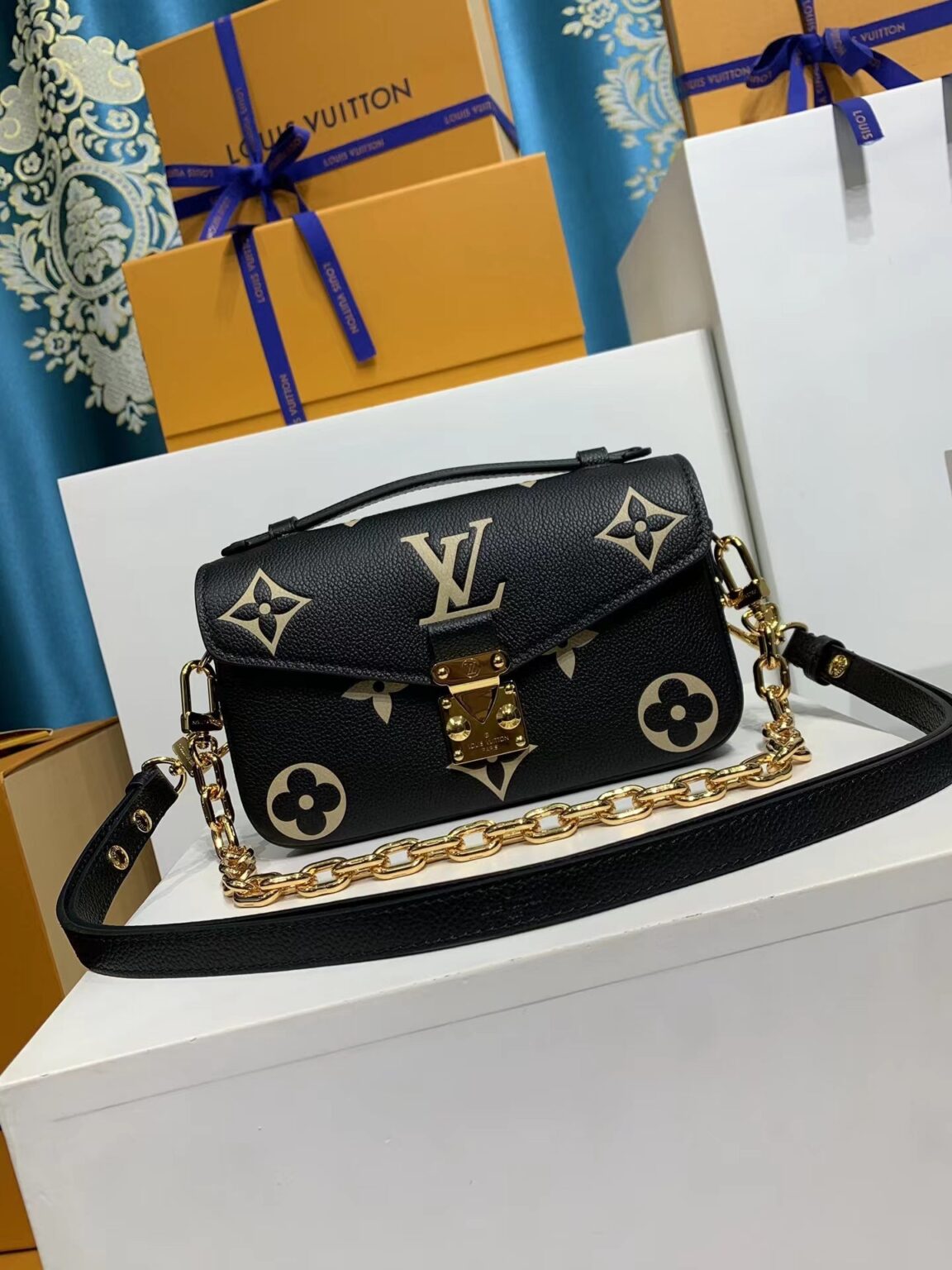 新作♪人気【LOUIS VUITTON】メティス イースト ウエスト ポーチ M46596 - 画像 (6)