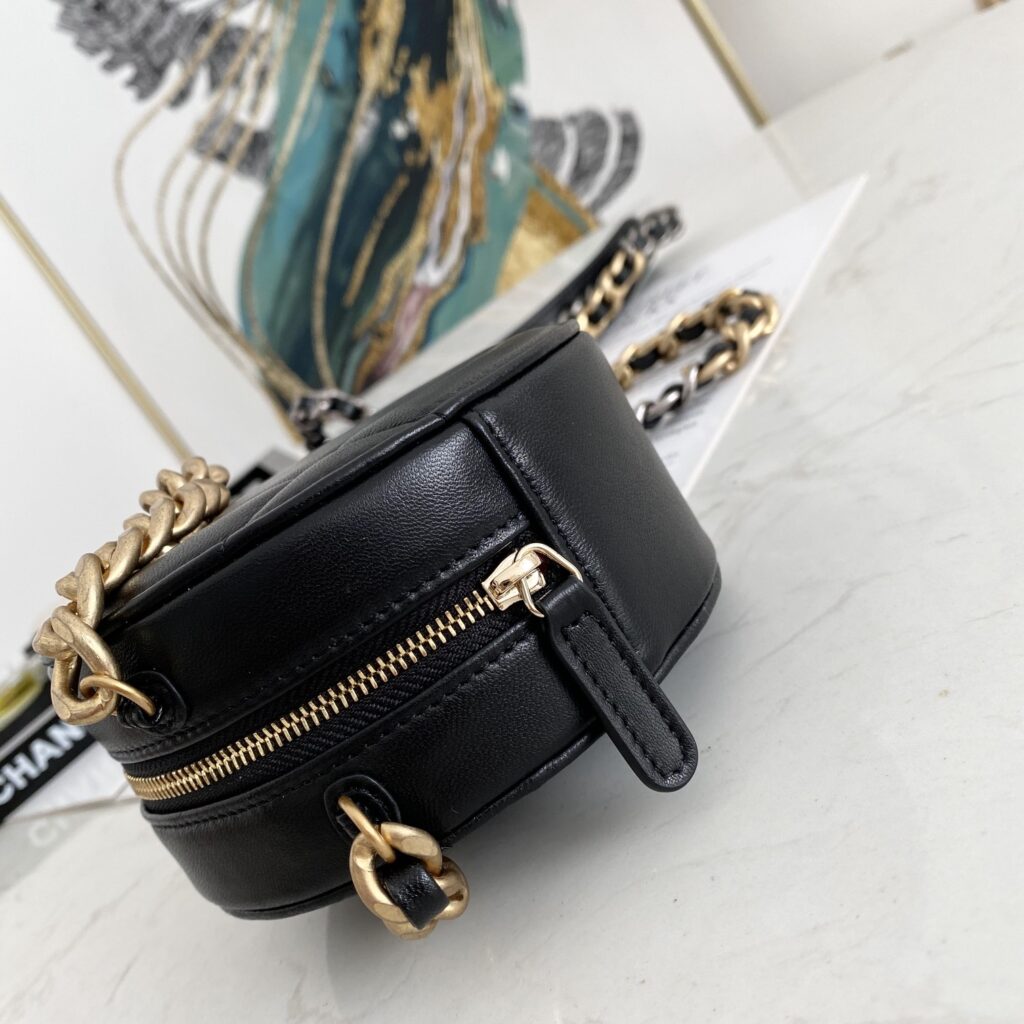 CHANEL 19 CLUTCH WITH CHAIN 0945 - 画像 (8)