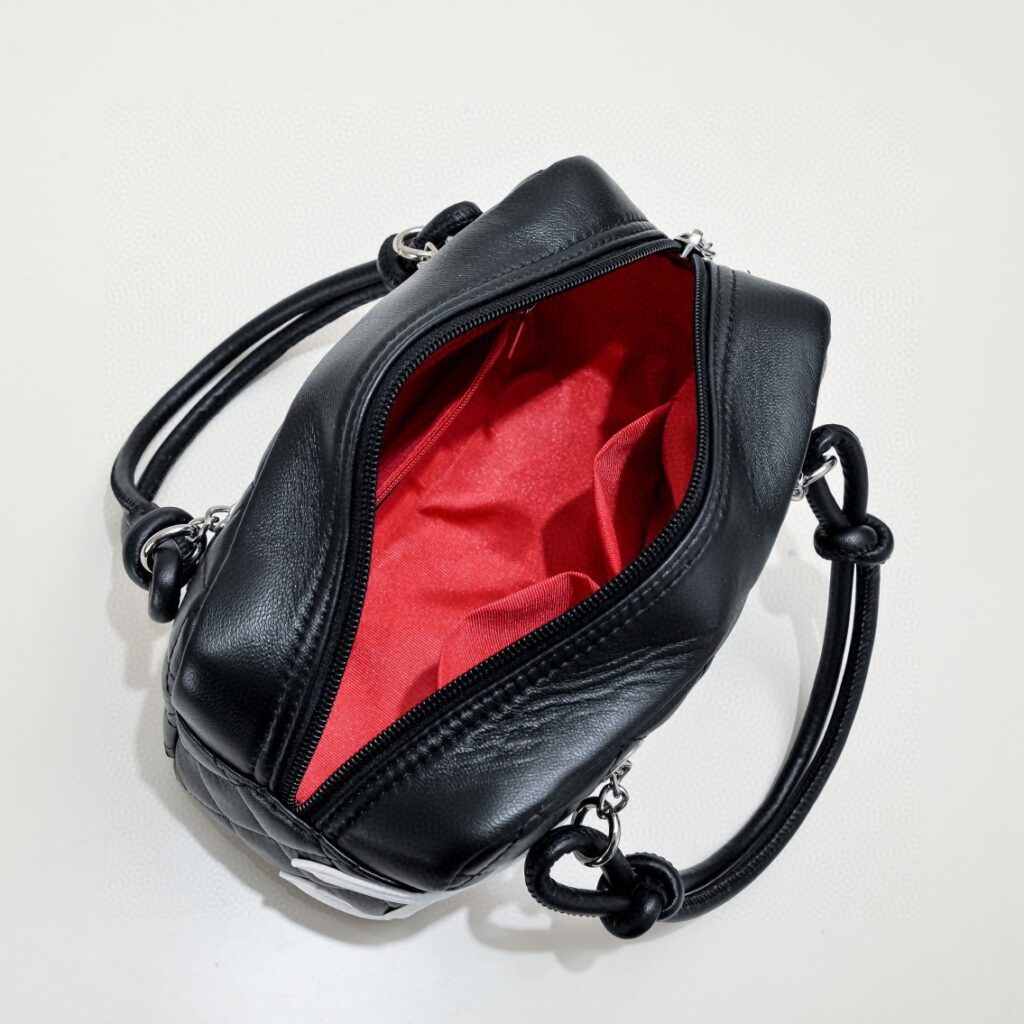 CHANEL A9117 SMALL bowling bag - 画像 (7)