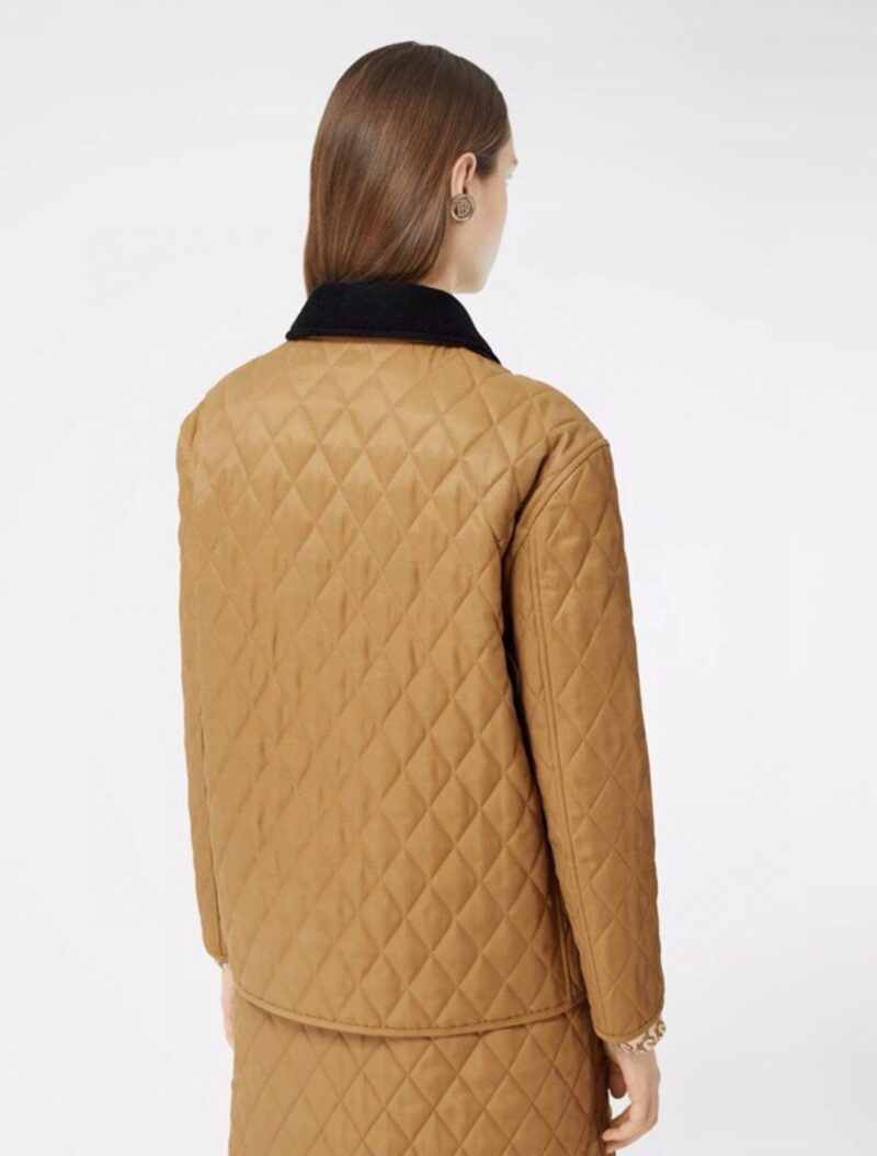 BURBERRY ダウンジャケット SS96783 - 画像 (3)
