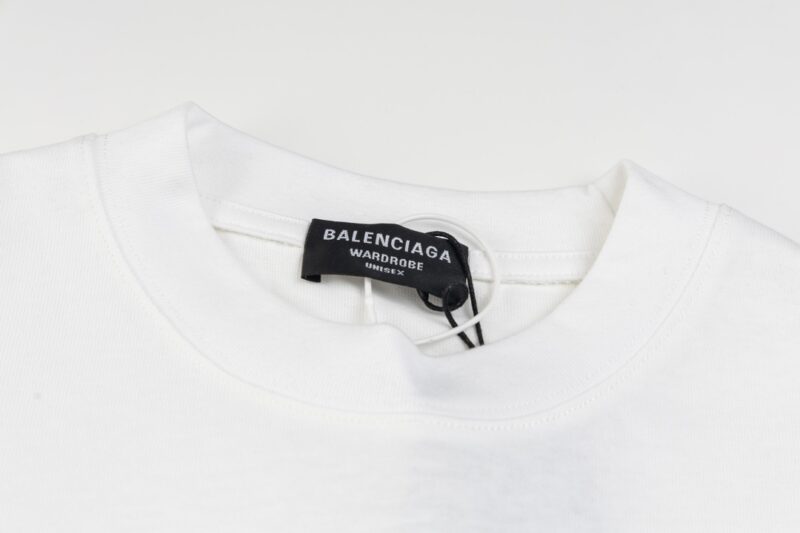 【BALENCIAGA 公式旗艦店】 バレンシアガ Tシャツ ご好評に付き再入荷！ - 画像 (10)
