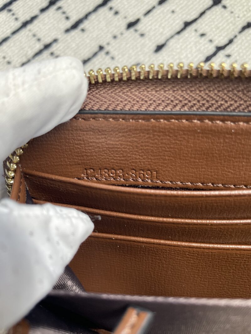 GUCCI 新作財布です 15 zm 95519 - 画像 (7)