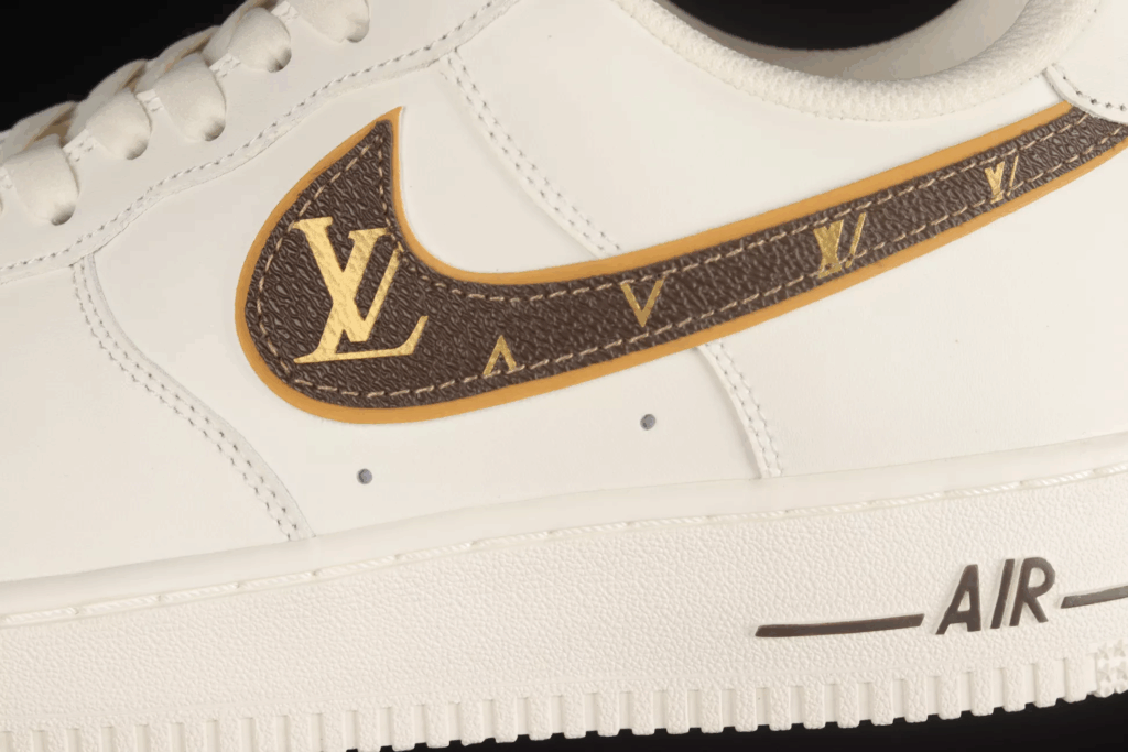【新商品発売】【今年の新商品】LOUIS VUITTON X NIKE AIR FORCE 1 07 LOW RICE WHITE SHOES SNEAKERS【本物保証】【代金引換】 - 画像 (9)