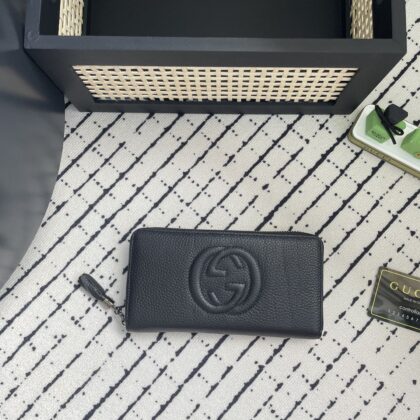 GUCCI 新作財布です 4 zm 95519