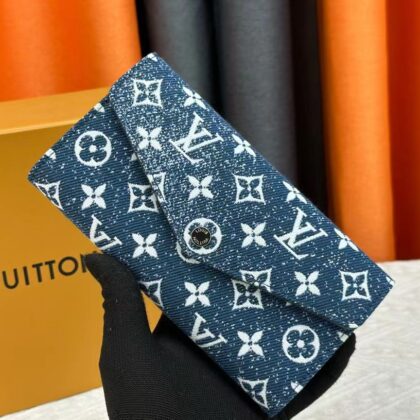 ルイビトン財布　denim