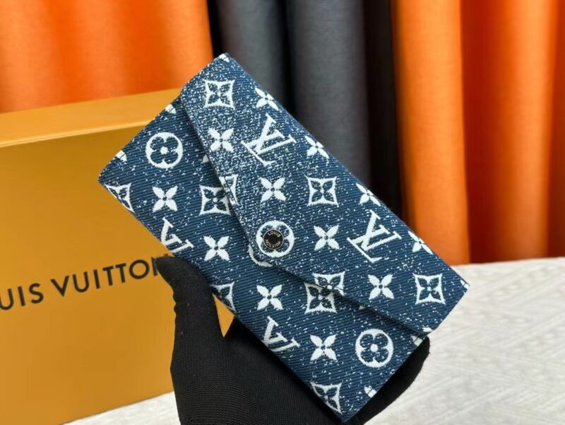 ルイビトン財布　denim