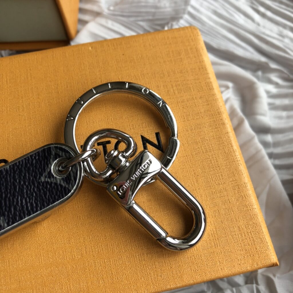 【Louis Vuitton 】（ルイヴィトン）ポルト クレ・スケートボード モノグラムM69476 - 画像 (7)