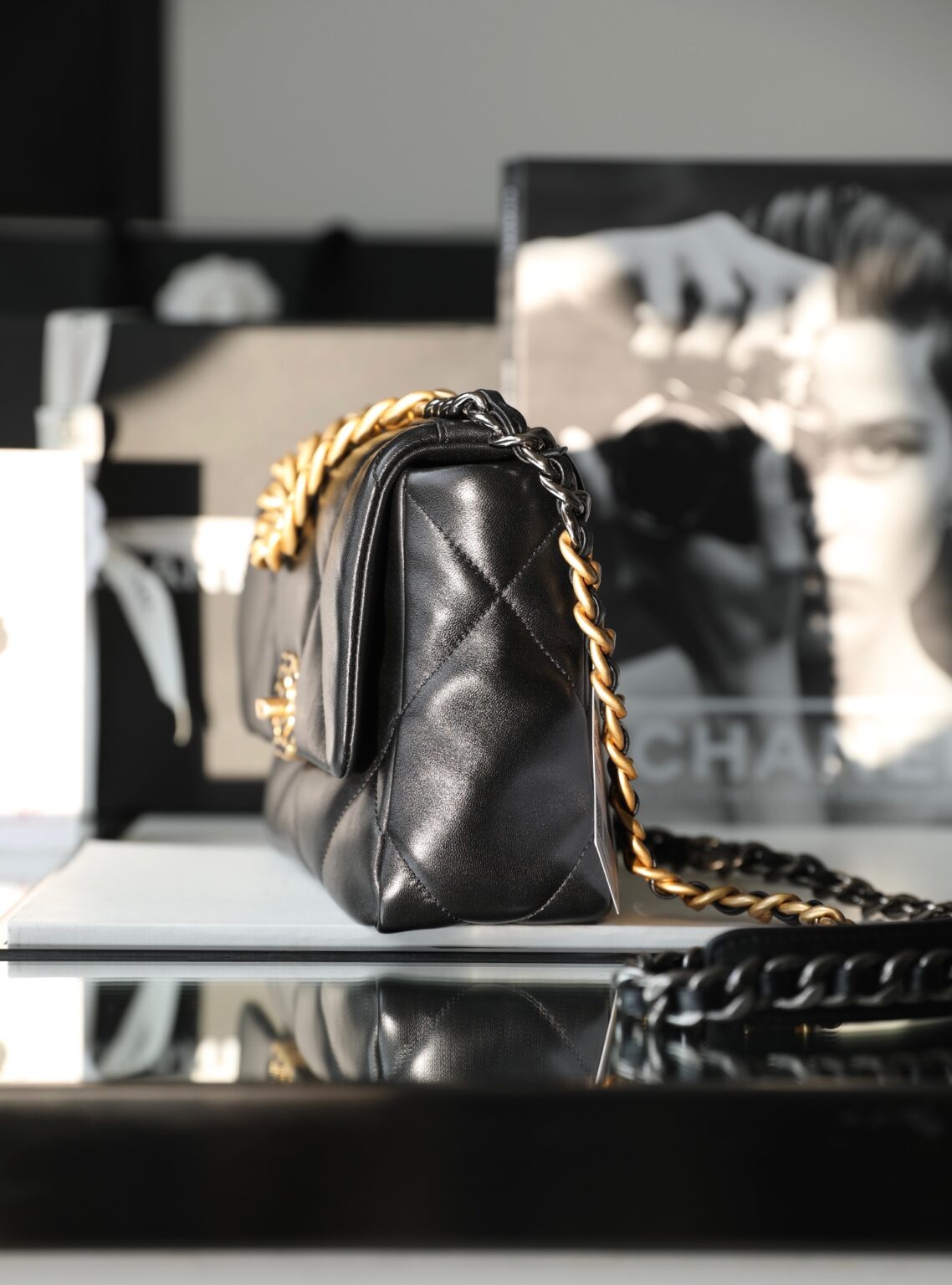 Chanel 19 AS1160 - 画像 (13)