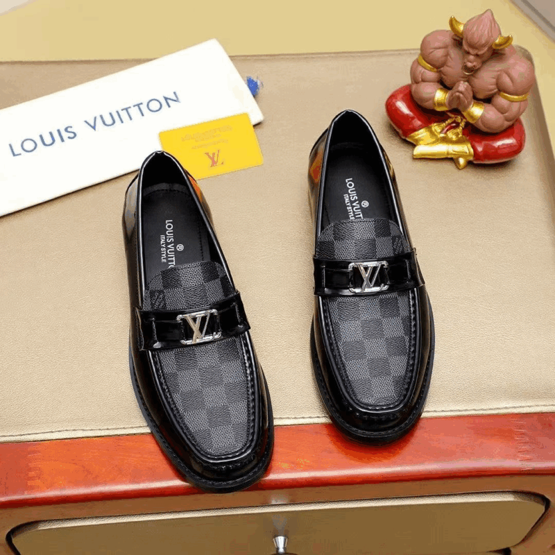 Louis Vuitton ルイビトンローファー