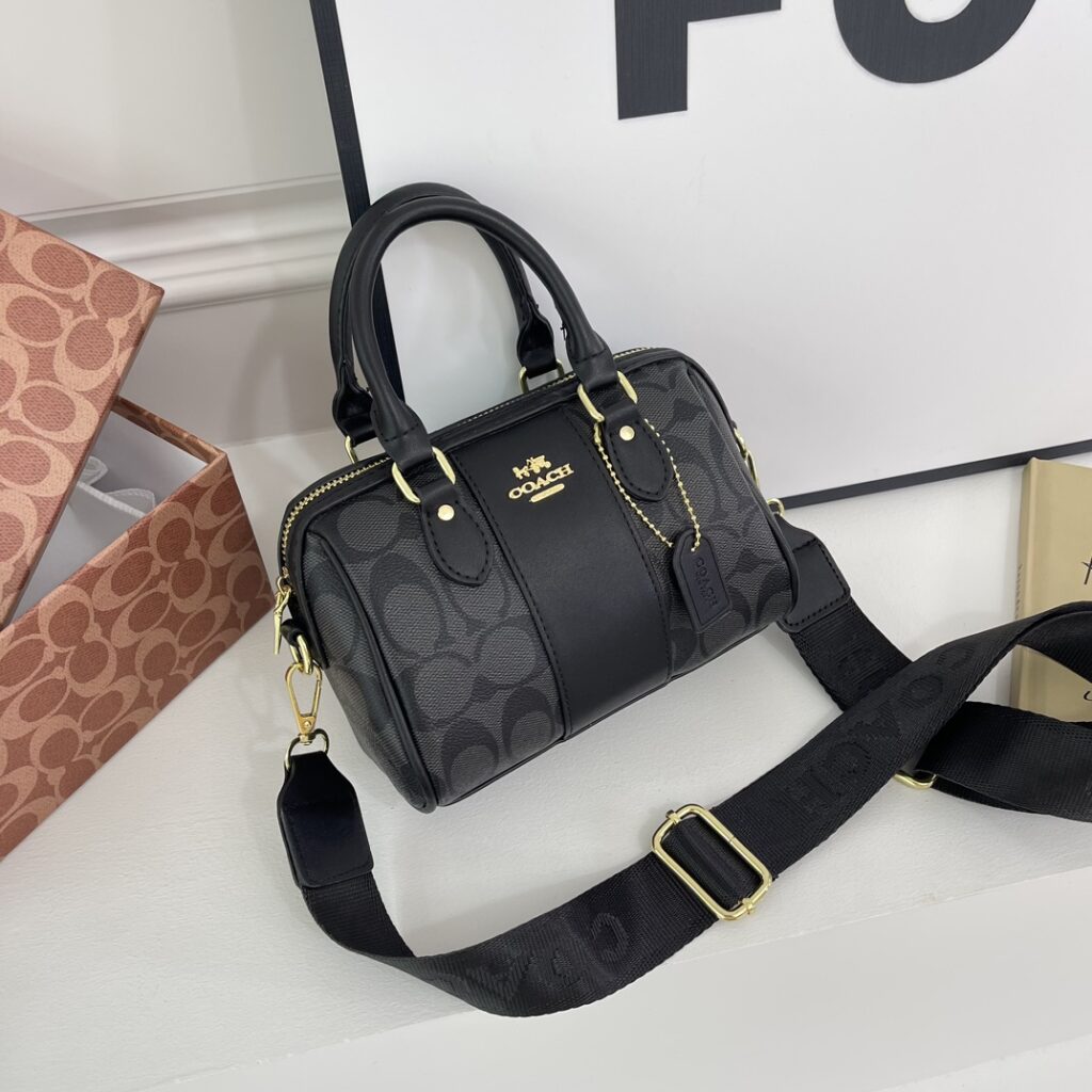 COACH ケース 01 zm - 画像 (3)
