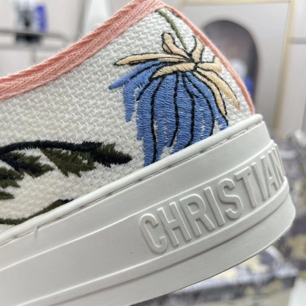 DIOR スーパー刺繍アルファベットスニーカー 10 zm94831 - 画像 (3)