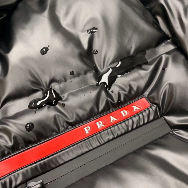 PRADA ダウンジャケット 代金引換 送料無料 おうちで試着 - 画像 (9)