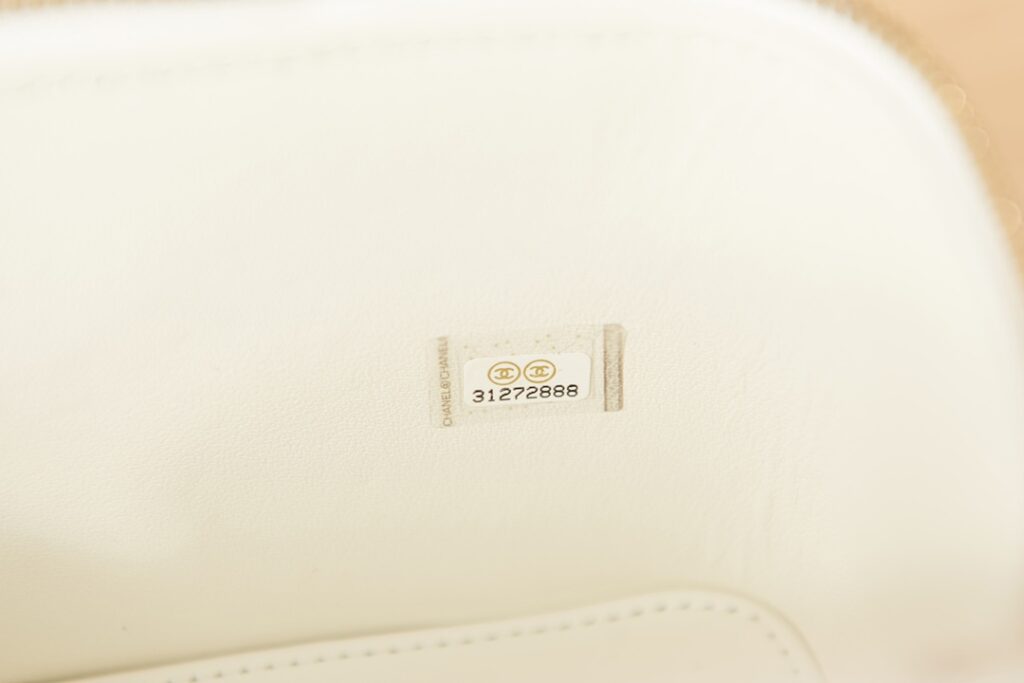CHANEL 22S AS2805 - 画像 (3)