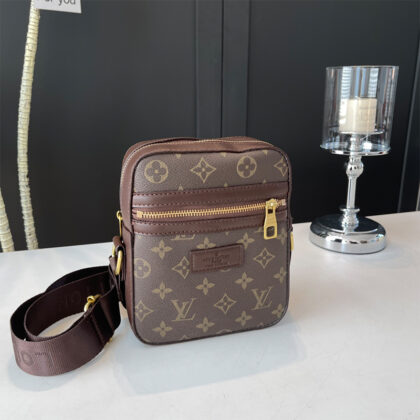 LV LOUIS VUITTON本革バッグ89 SS103300