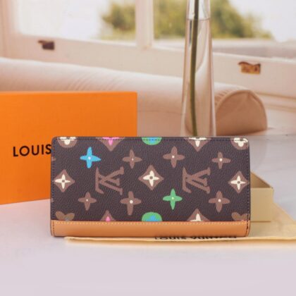 LV Louis Vuitton 新作財布です 33 zm 95521