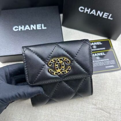 Chanel wallet AL