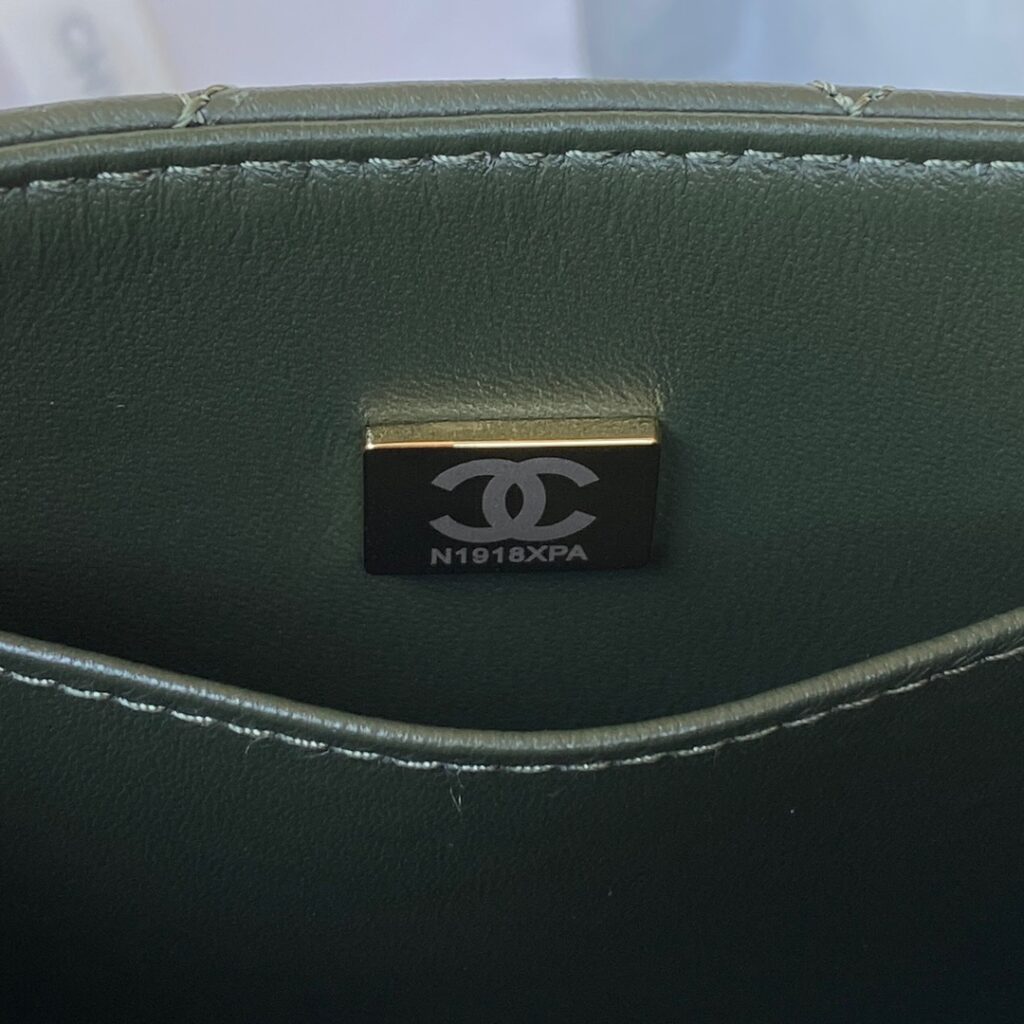 Chanel MINI FLAP BAG AS3648 - 画像 (3)