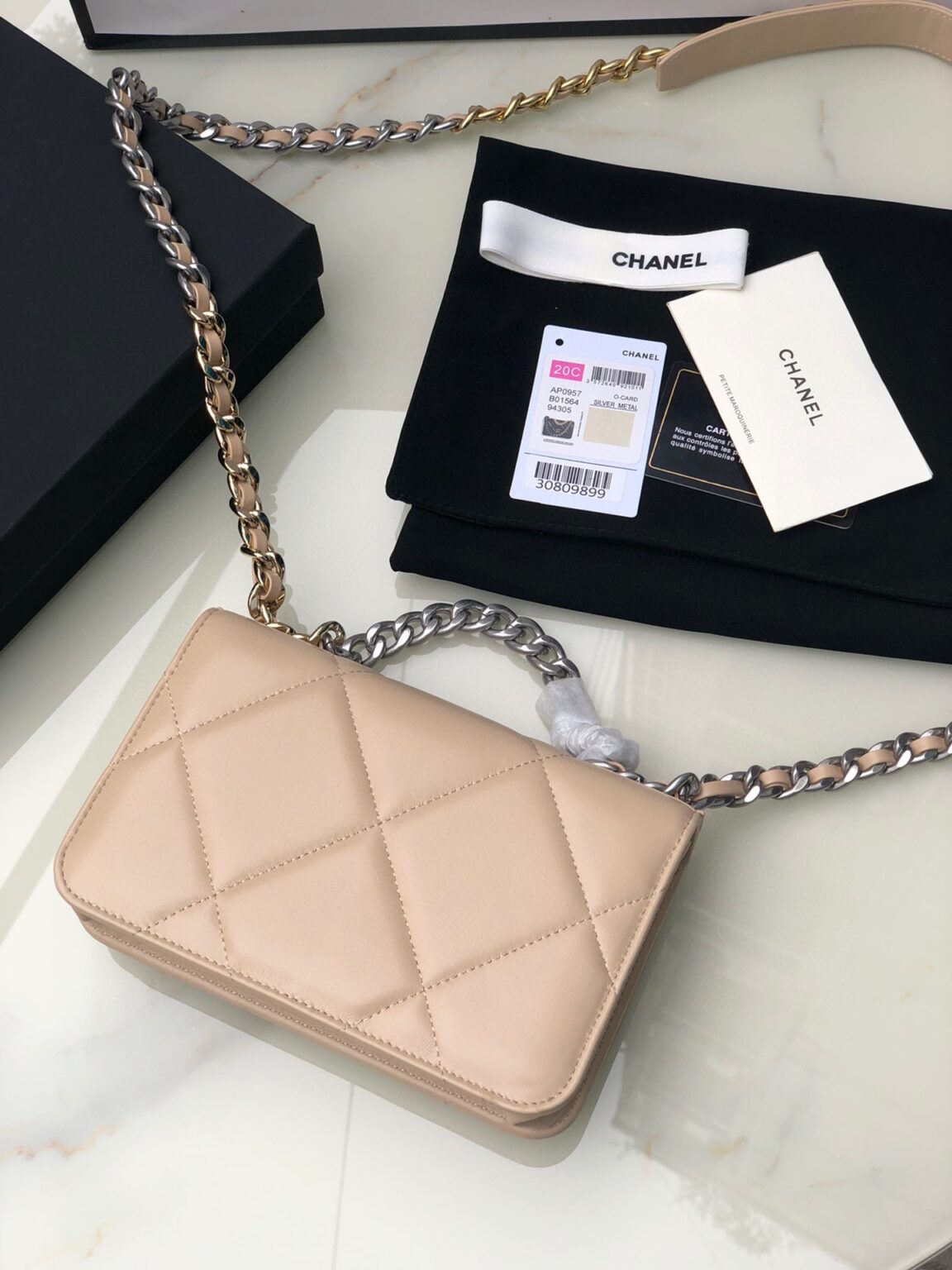 CHANEL 19 WALLET ON CHAIN 0957 - 画像 (9)