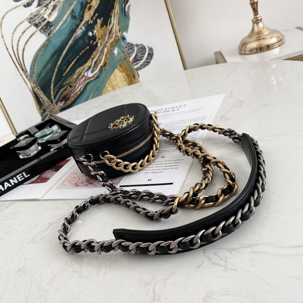 CHANEL 19 CLUTCH WITH CHAIN 0945 - 画像 (6)