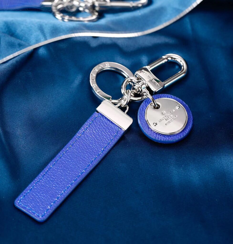 LV Louis Vuitton バッグペンダント キーホルダー 68 zm - 画像 (2)