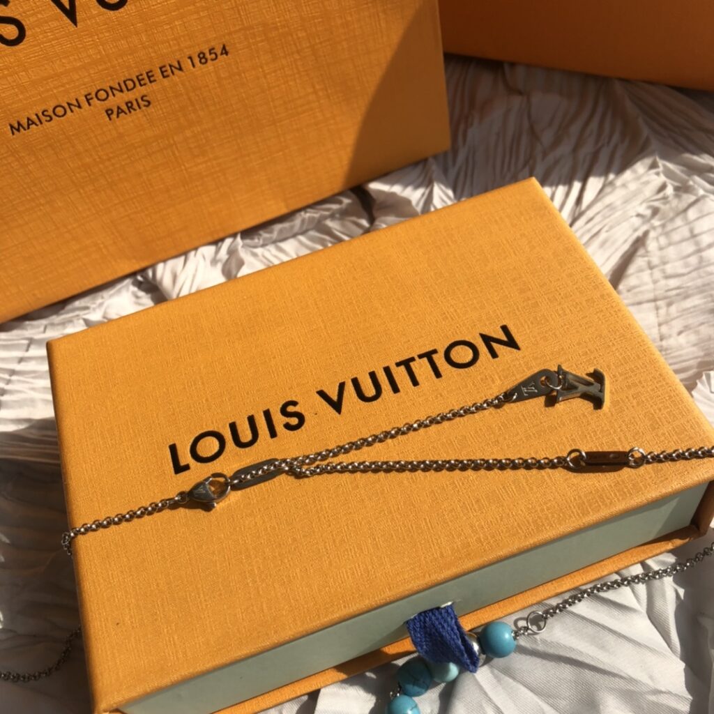 Louis Vuitton（ルイヴィトン）コリエ・LVビーズ - 画像 (8)