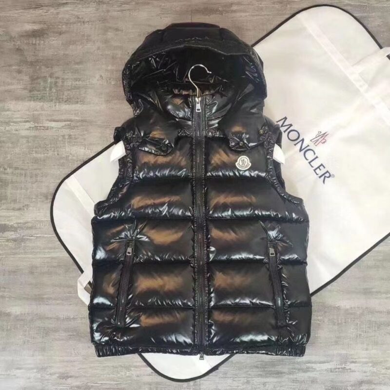 MONCLER モンクレール ジレ ベスト ダウンベスト 男女兼用 - 画像 (3)
