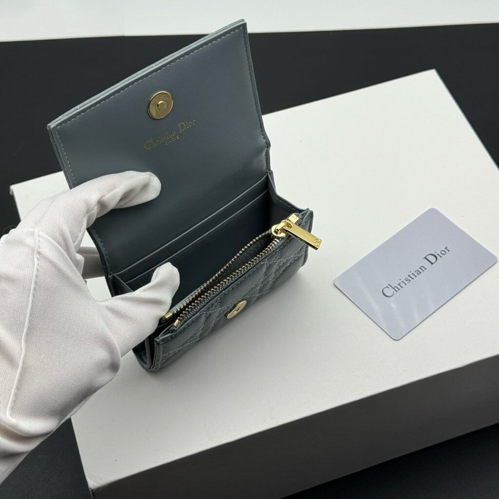 Dior 羊の皮の財布 5 zm 94920 - 画像 (7)