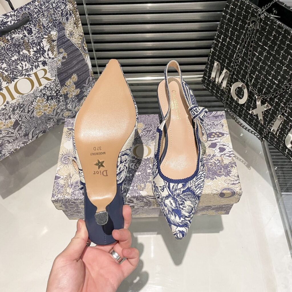 DIOR 新作刺繍ハイヒール 06zm 95759 - 画像 (7)