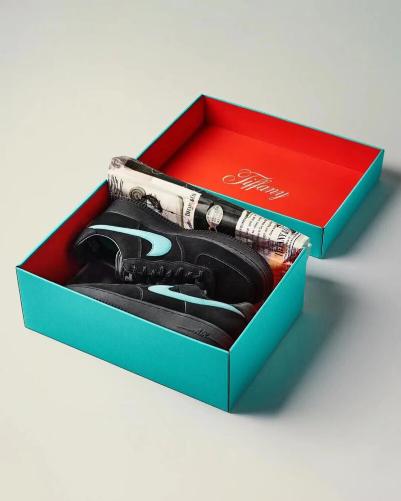 ★NIKE x TIFFANY★送関込★世界中を震撼させた話題のコラボ★ティファニー x ナイキエア フォース 1の限定 - 画像 (4)