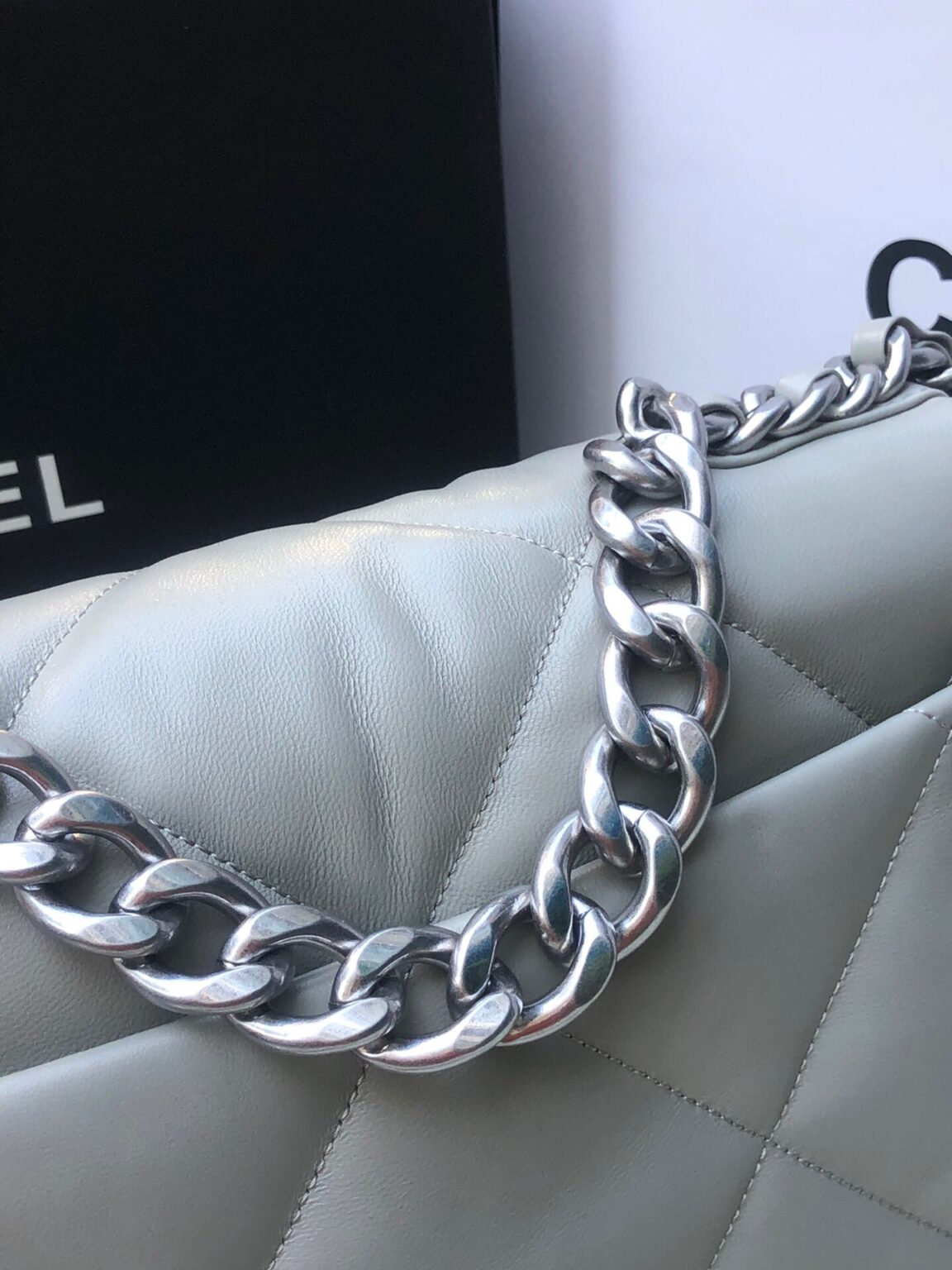 Chanel 19 medium 1161 - 画像 (2)