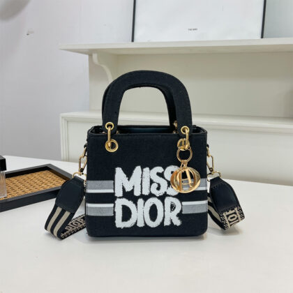 DIORおしゃれバッグ05 SS101021