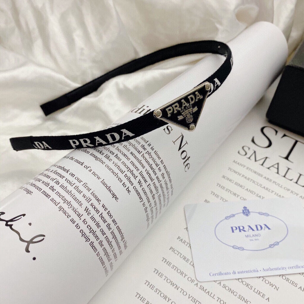 PRADA 薄エッジ トライアングル ロゴ ヘッドバンド SS - 画像 (4)