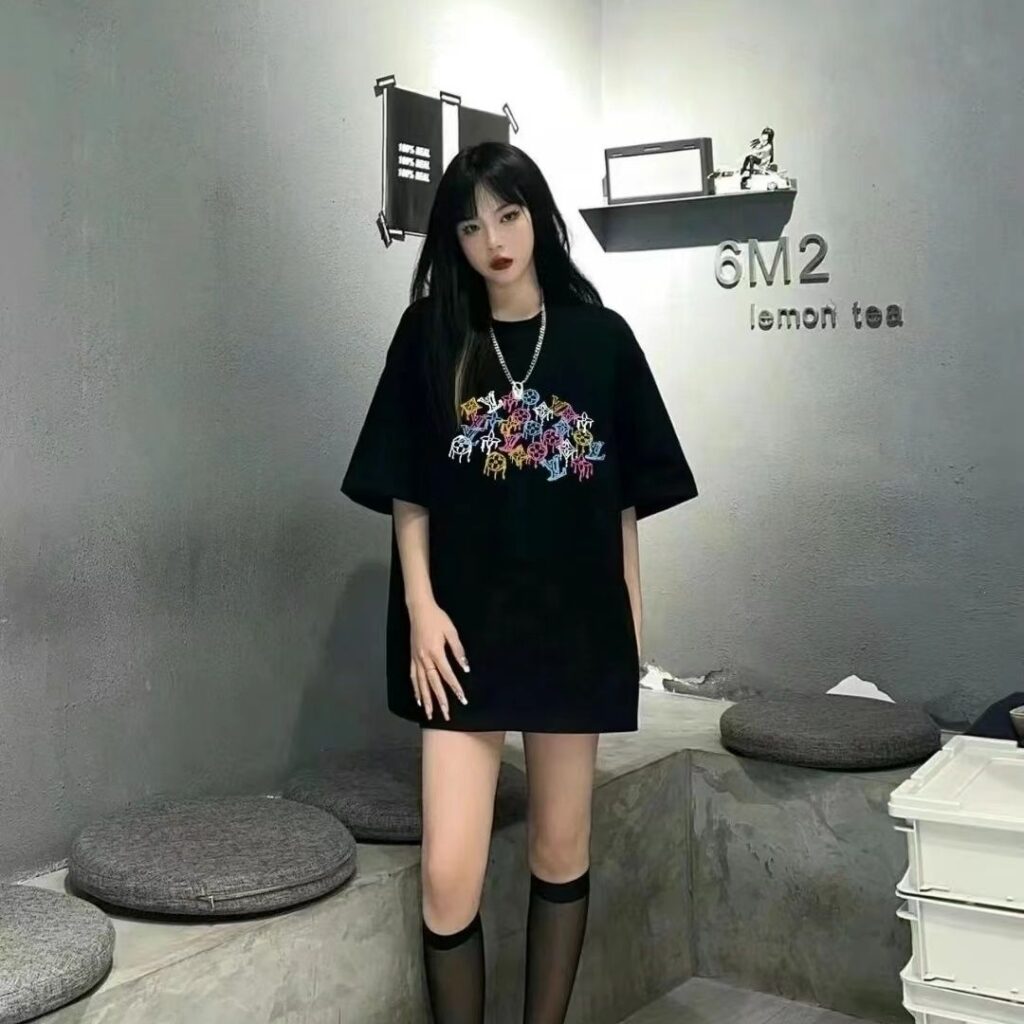【LOUIS VUITTON 公式旗艦店】ルイヴィトン Tシャツ ご好評に付き再入荷！ - 画像 (7)