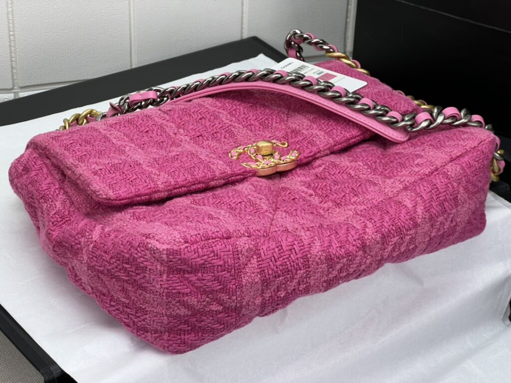 CHANEL 19 LARGE HANDBAG AS1161 - 画像 (6)