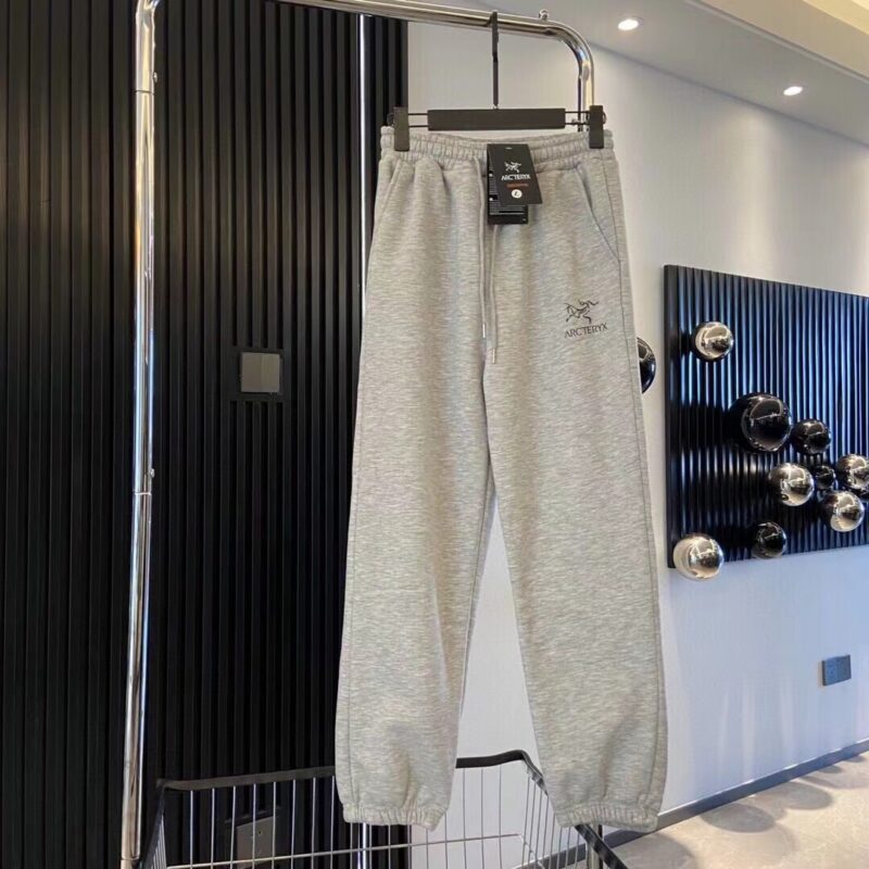 ARC'TERYX 人気ズーポン - 画像 (2)