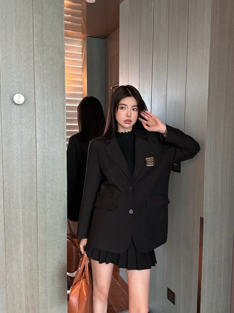 MIUMIU背広のコート SS96786 - 画像 (4)