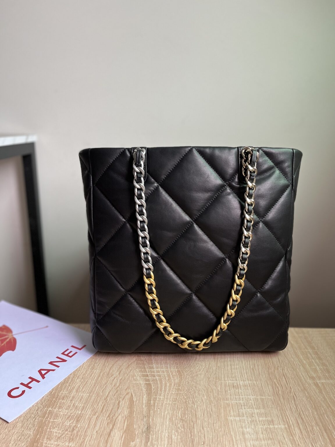 CHANEL 19 SHOPPING BAG 3519 - 画像 (11)