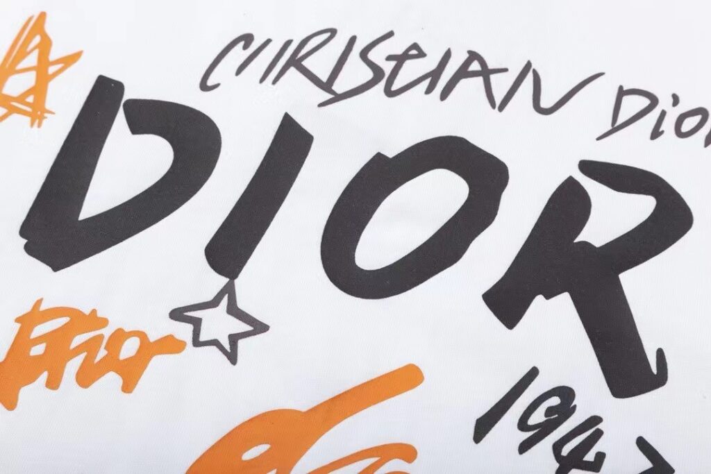 【 DIOR 公式旗艦店】ディオール Tシャツ ご好評に付き再入荷！ - 画像 (12)