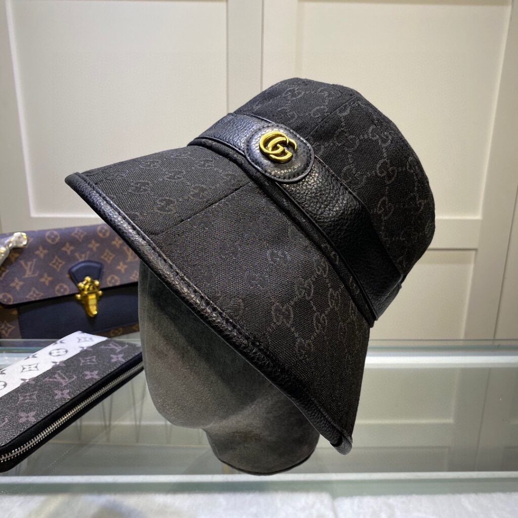 GUCCI 帽子 ダブルGのロゴ 秋と冬 コットン 紫外線対策 - 画像 (2)