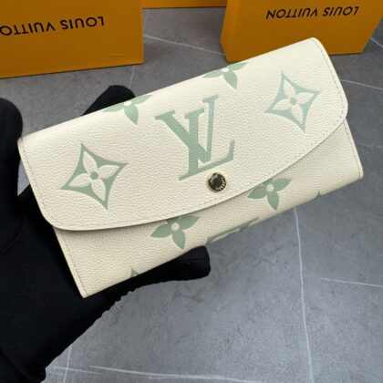 LV Louis Vuitton 新作財布です 5 zm 95518